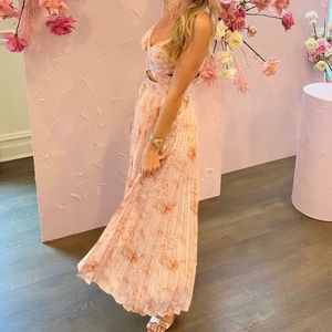 Amur Lumi Cutout Pleated dress bodice sz 4 Peach Cream $698